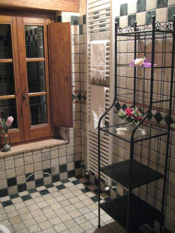 La Casa Di Ercole Hotel Bevagna Bagian luar foto