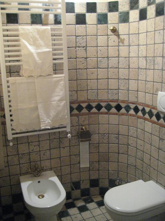 La Casa Di Ercole Hotel Bevagna Bagian luar foto