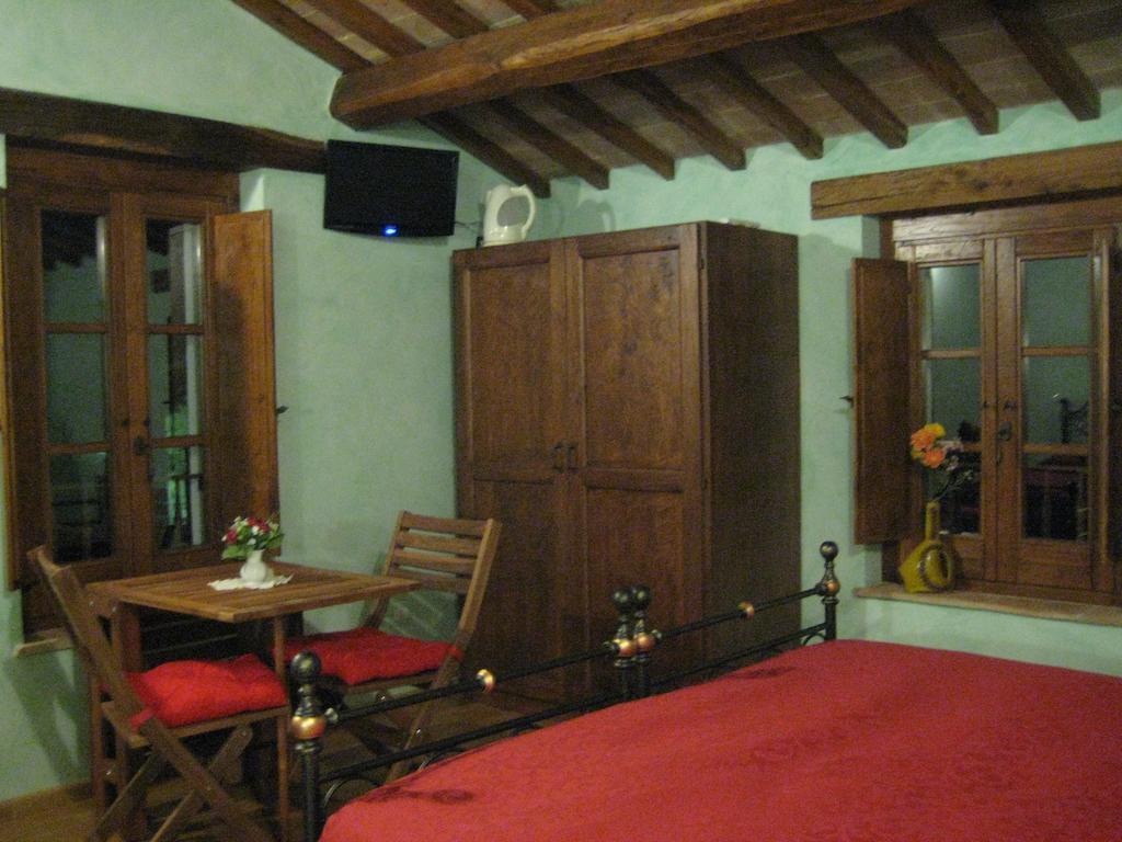 La Casa Di Ercole Hotel Bevagna Bagian luar foto